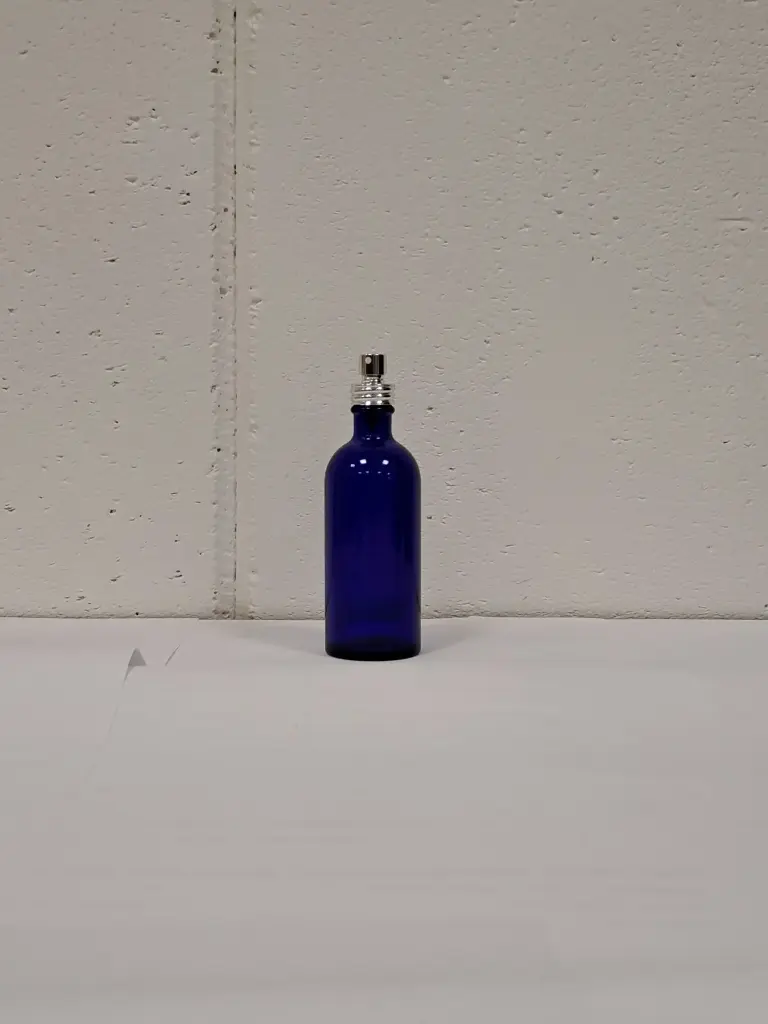 Flacon bleu spray