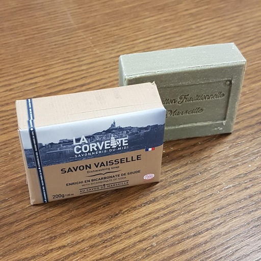 Savon vaisselle solide au savon de Marseille et bicarbonate